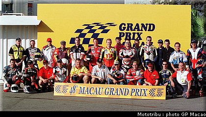 001_macao2001_01.jpg