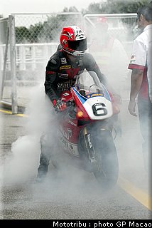 0121_paddock_macao2002_026.jpg