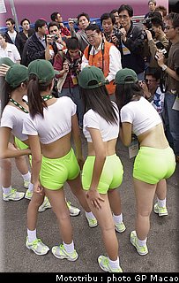 0143_pitbabes_macao2002_019.jpg