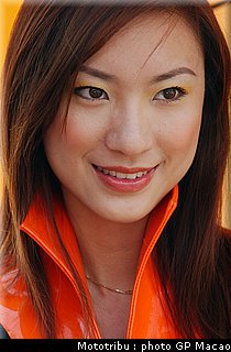 051_pitbabes_macao2003_04.jpg