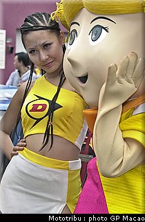 064_pitbabes_macao2003_17.jpg