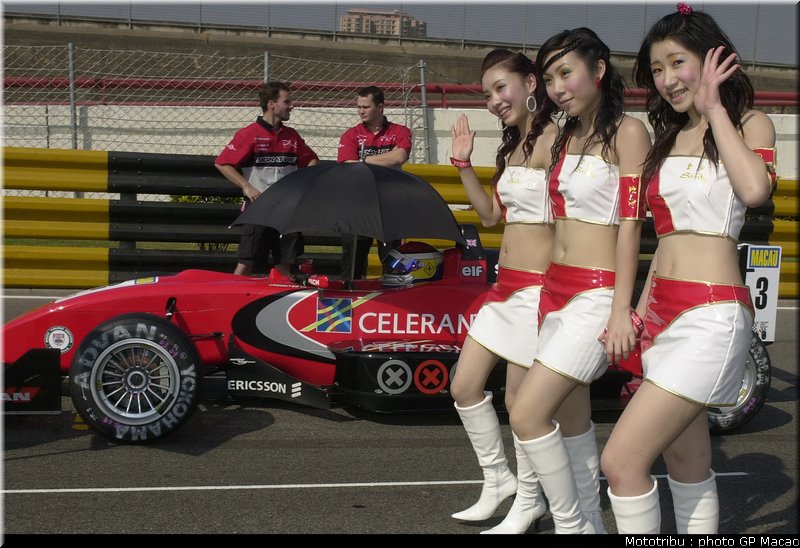 0094_pitbabes_macao2004_007