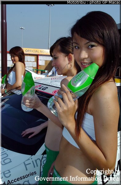 0115_pitbabes_macao2005_003