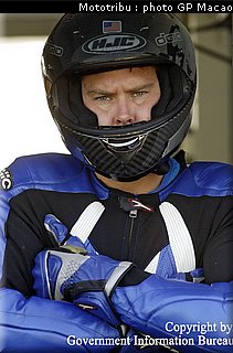 0109_paddock_macao2005_6.jpg
