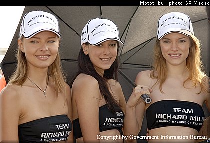 0124_pitbabes_macao2005_012.jpg