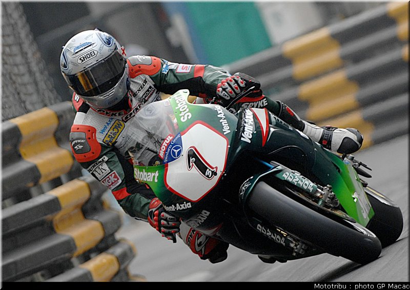 017_macao2006_070