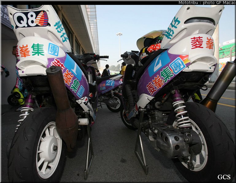 0209_macao_paddock2007_07