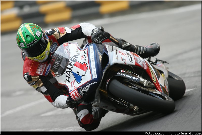 team_of_paris_cummins_macao2008_014