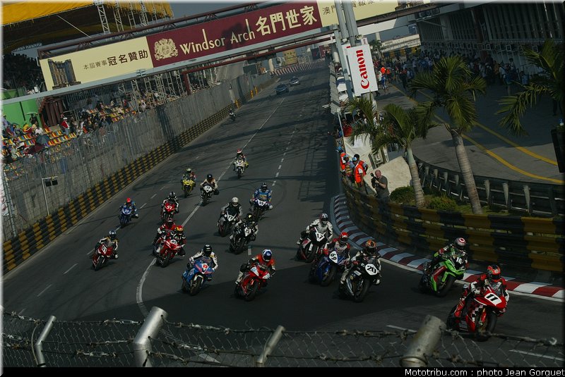 team_of_paris_depart_macao2008_015