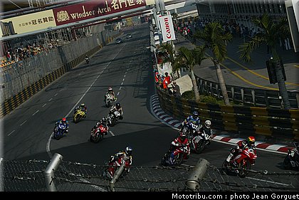 team_of_paris_depart_macao2008_019.JPG