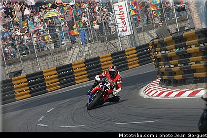 team_of_paris_muteau_macao2008_011.JPG