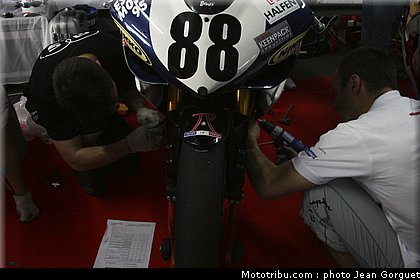 team_of_paris_warmup_macao2008_041.jpg