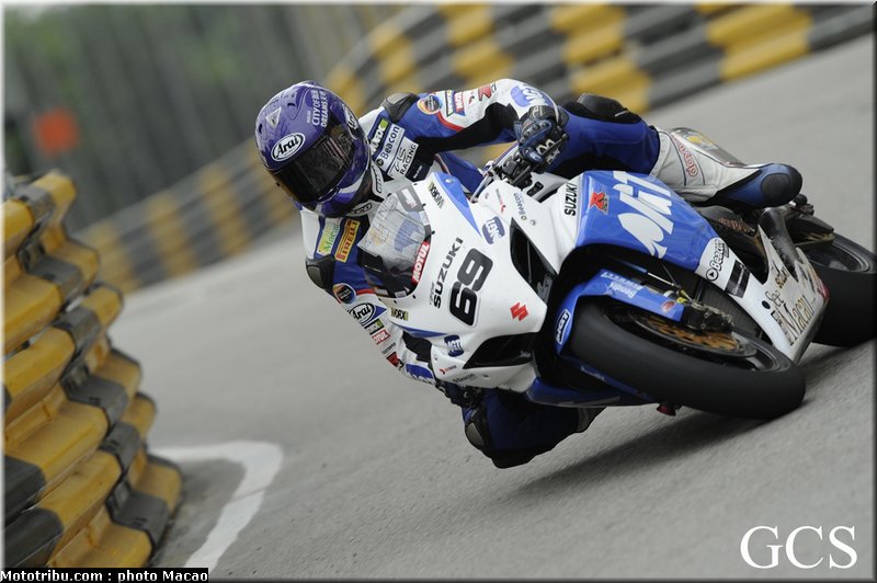 johnson_002_macao_2011