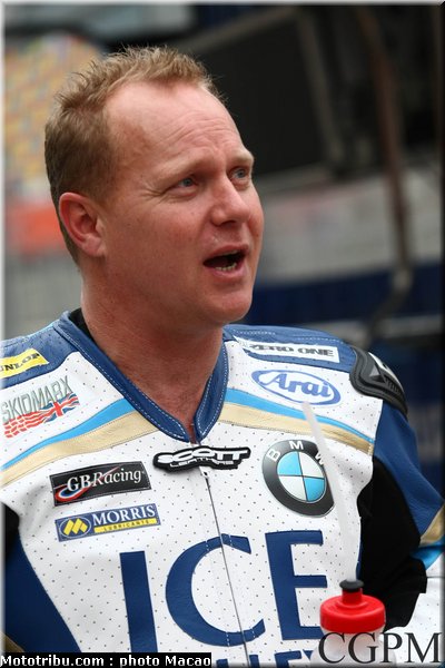shoesmith_002_macao_2011