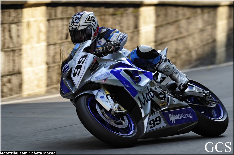 shoesmith_004_macao_2011