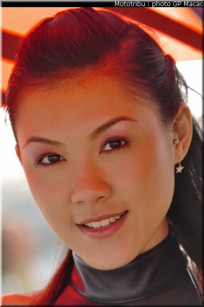 pitbabes_macao2004_012