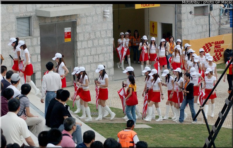 pitbabes_macao2006_011