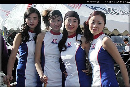 pitbabes_macao2001_2.jpg