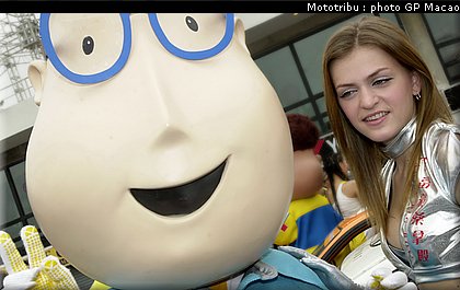 pitbabes_macao2003_16.jpg