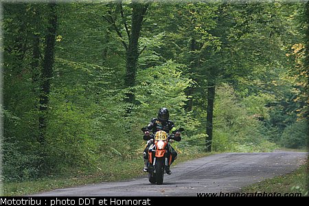 058_mototour_lundi_27.jpg