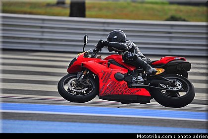 mototour_2009_circuit_paul_ricard_013.JPG