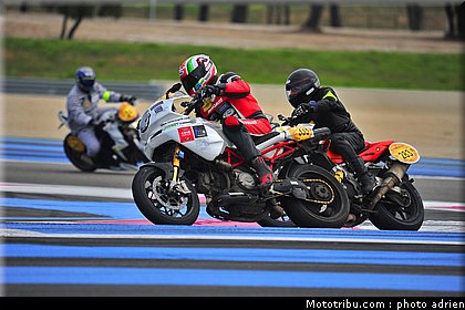 mototour_2009_circuit_paul_ricard_030.JPG