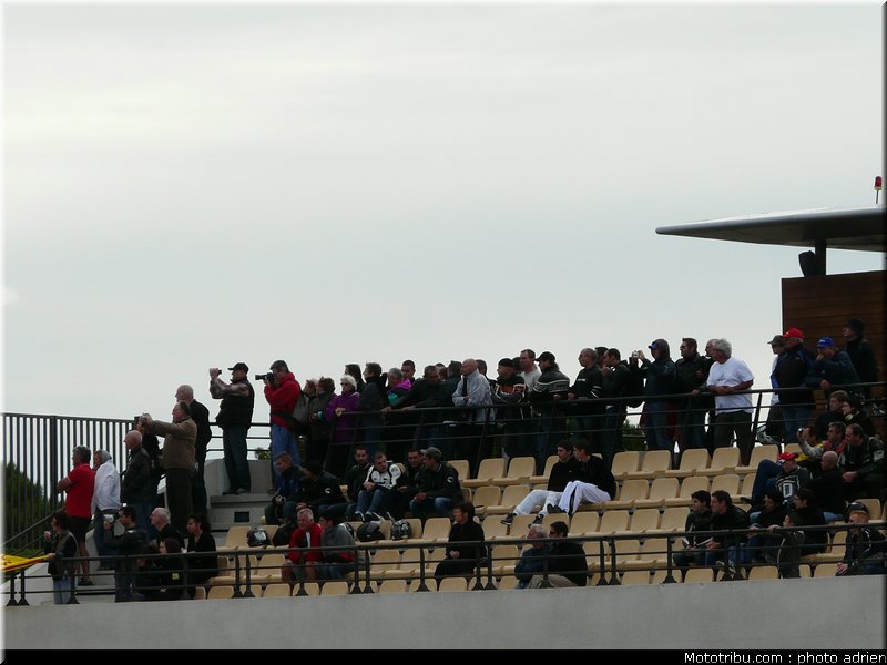 moto_tour_2009_paul_ricard_parking_0008