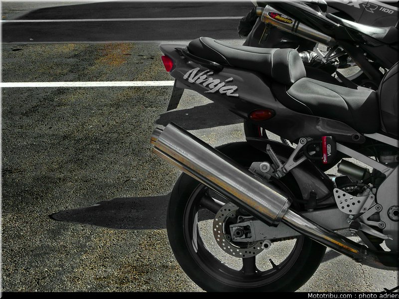 moto_tour_2009_paul_ricard_parking_0017