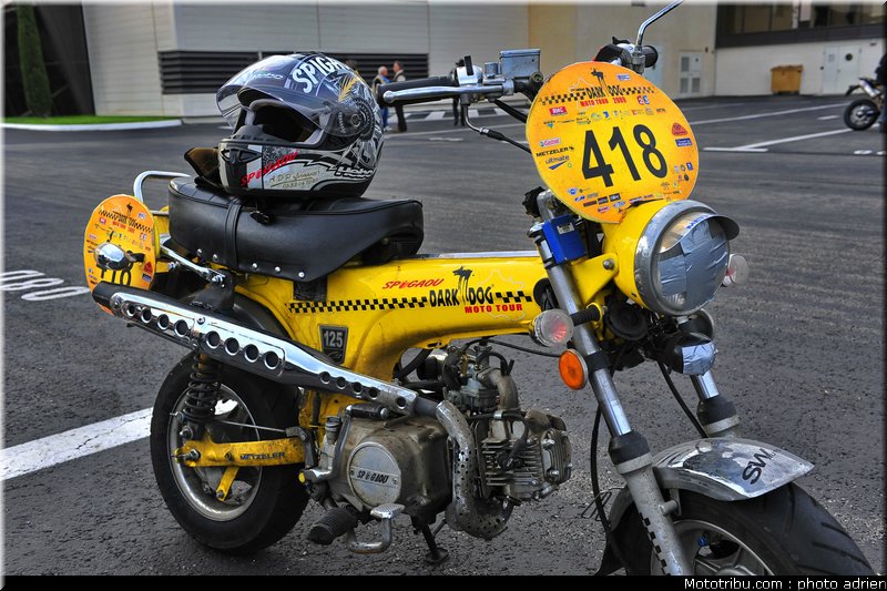 moto_tour_2009_paul_ricard_parking_0027