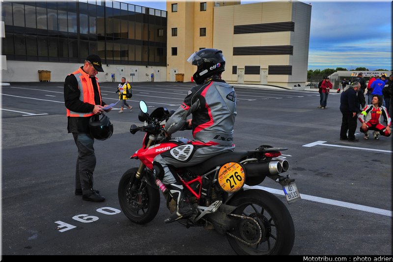 moto_tour_2009_paul_ricard_parking_0029