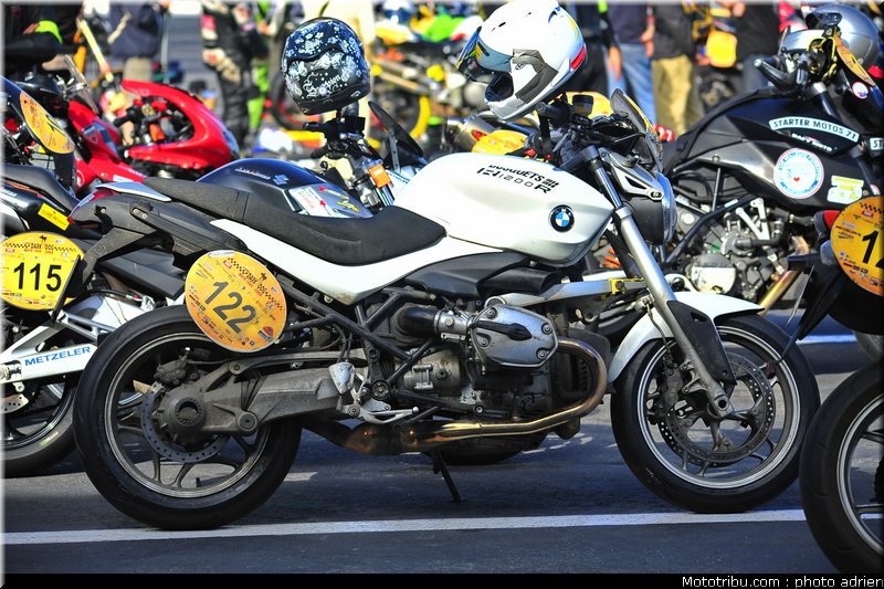 moto_tour_2009_paul_ricard_parking_0111