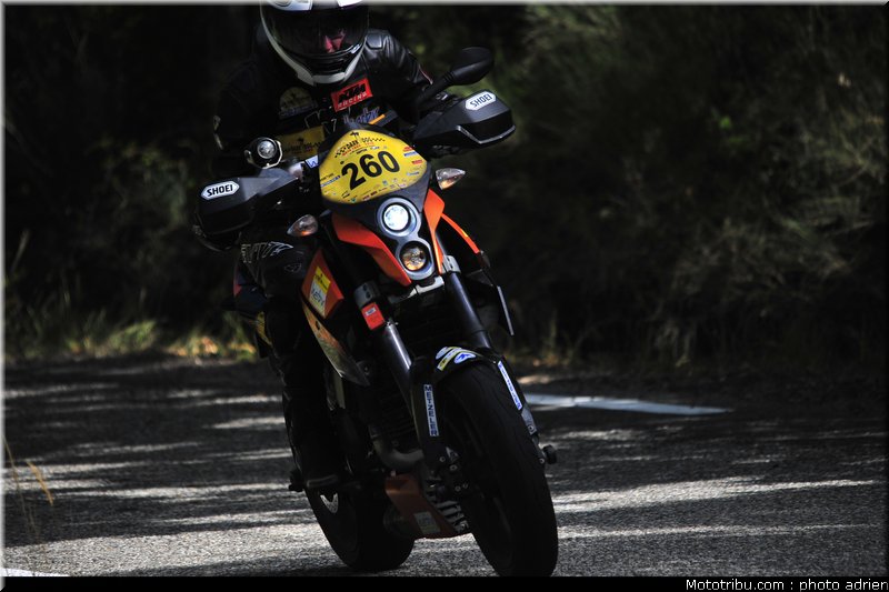 dark_dog_moto_tour_huile_fx_2010