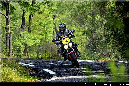 dark_dog_moto_tour_delsaux_2010.JPG
