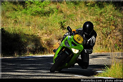 dark_dog_moto_tour_garriaux_2010.JPG