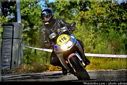 dark_dog_moto_tour_lavignasse_2010.JPG