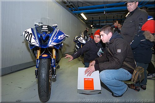yamaha-rseries-monza2008_02.jpg
