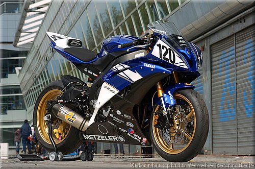 yamaha-rseries-monza2008_05.jpg