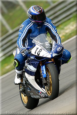 yamaha-rseries-monza2008_19.jpg