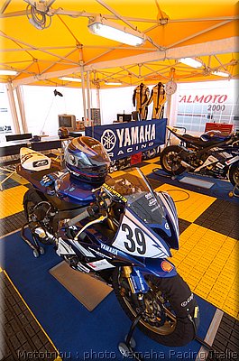 yamaha-italia-rseriescup-mugello2008_20.jpg