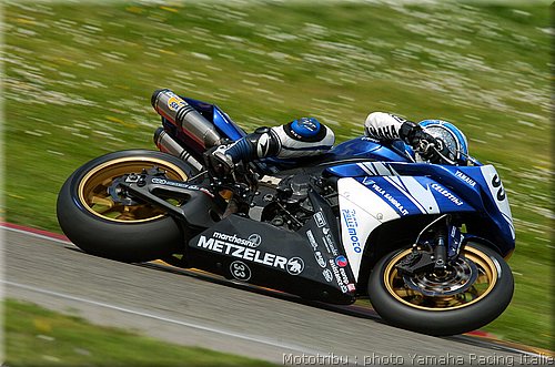yamaha-italia-rseriescup-mugello2008_28.jpg