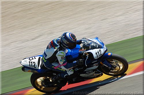 yamaha-italia-rseriescup-mugello2008_32.jpg
