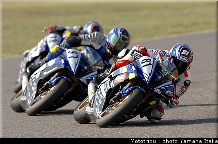 rseries_09.jpg