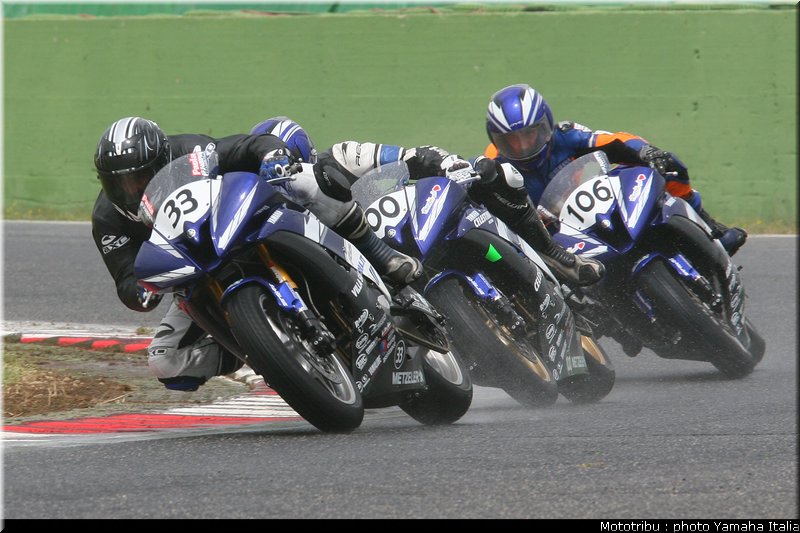 cazzola_1_rseries_cup_vallelunga2009