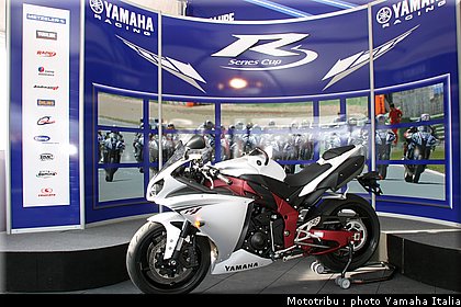 paddock_005_rseries_misano2009_1.jpg