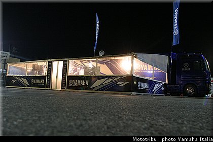 paddock_007_rseries_misano2009_1.jpg