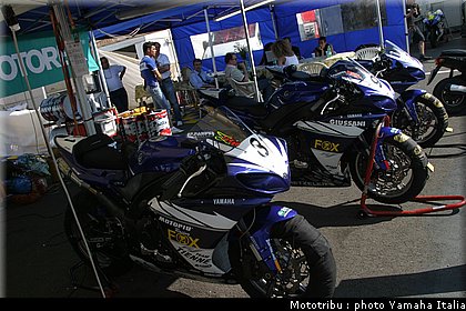 paddock_02_rseries_cup_monza2009.jpg