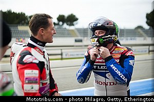 schumacher_espargaro_mamola_mcguinness_flint_2012_paul_ricard_033.jpg