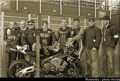 002_honda_guinness_plater_crowe_cox_1989.jpg