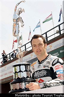 tt2009_018.jpg