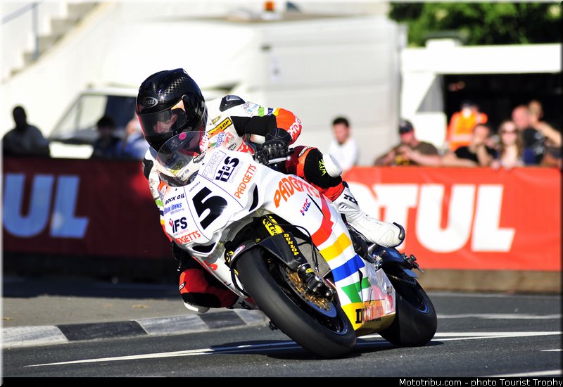 anstey_002_tourist_trophy_2011